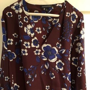 Banana Republic flowered blouse. Size XL